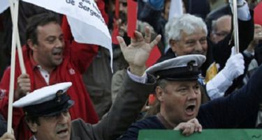 Прво полицијата, а сега штрајк на војската во Португалија