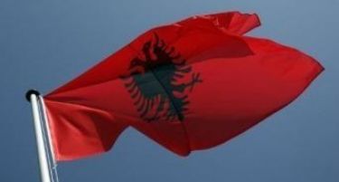 Меморандум за Голема Албанија месецов ќе се потпише во Приштина