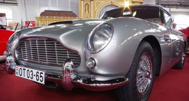 2012 топ година за автомобилската индустрија, Британците со нов рекорд