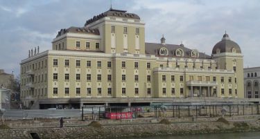 Нови, непредвидени трошоци од 1,5 милион евра за Стариот театар во Скопје