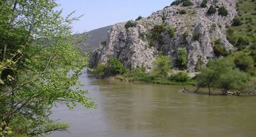 Пропадна инвестиција во мали хидро-централи вредна 1, 2 милиони евра!