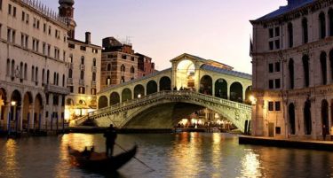 Пад на БДП во Италија