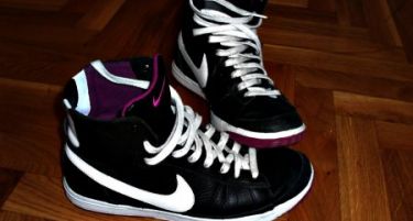 Чудни даноци во САД: Такса за автомобилски гуми, за торти, а сега и за патики!