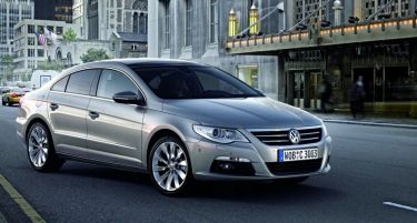 „Фолксваген“ го запира производството на „Пасат“