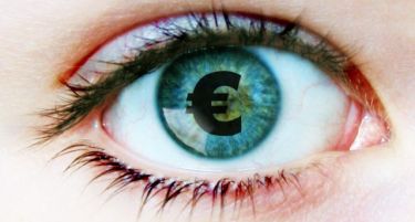 Дали решението на Европа е без еврото?