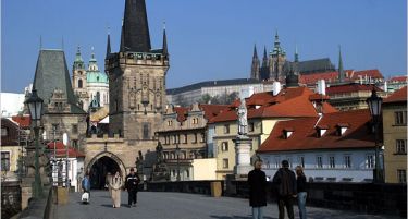 Имиграцијата го злолемува бројот на жители во Чешка