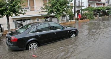 Почна исплатата на паричната помош за семејствата од поплавените подрачја