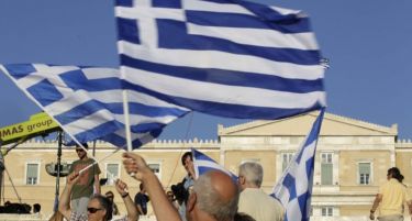 Грција се подготвува за посетата на „тројката“