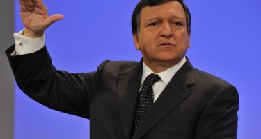 Барозо: 13 проценти од европскиот БДП мобилизирани за спас на финансискиот сектор