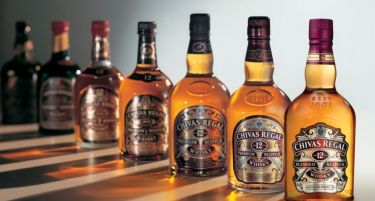 Виски се изли како река