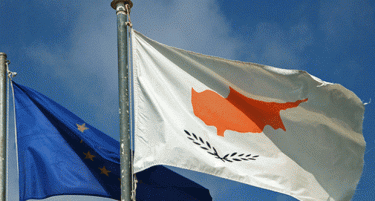 До понеделник ЕЦБ гарантира помош за Кипар