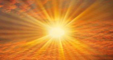 МЕЛАНОМОТ Е НАЈСМРТОНОСЕН РАК НА КОЖАТА: Сонцето и УВ зраците најопасни