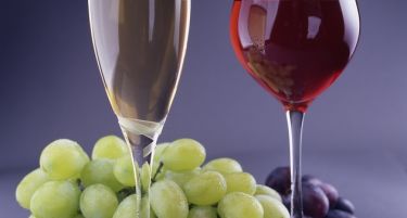 ПРОДАЖБАТА РАСТЕ: Вино и ракија од „Тиквеш“ пиеме како луди