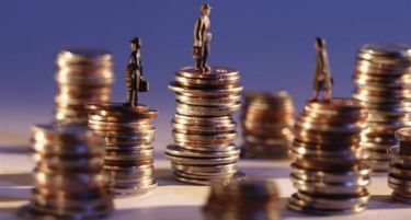 Управниот одбор на Кипарската народна банка си поднесе оставка