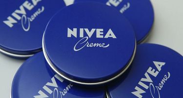 „Нивеа“ на пат да стане зелена