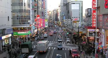 Директори си ги намалуваат своите плати