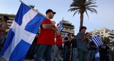 Нов штрајк во Грција-парализиран поморскиот и железничкиот сообраќај