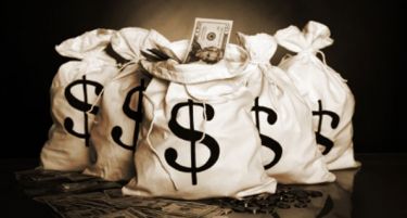 Ако милијардерите го поделат богатството секој жител на Земјата би добил по 768 долари