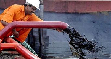 Иран: Лекови и храна за нафта