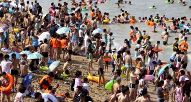 Црна Гора ќе вработи 15.000 сезонски работници