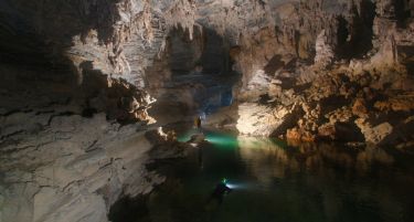 ФОТО: Во најголемата пештера на светот