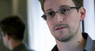 СНОУДЕН: Америка активно се подготвува за Трета светска војна!