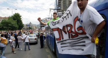 Демонстрантите со ултиматум до босанските власти: матични броеви или нови протести!