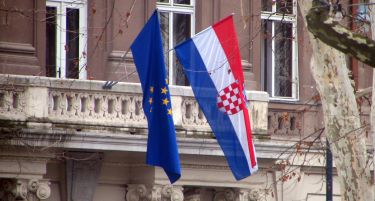 Нема пари, ескалираат проблемите – 100 дена Хрватска во ЕУ