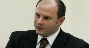 Владимир Ефтимоски со нови 200 акции од Стопанска банка а.д. Битола