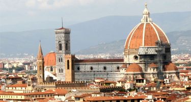 За прошетки во Италија од касата на Центар се одлеале 1,5 милиони евра!