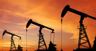 Цената на нафтата се зголеми како последица на немирите во Египет