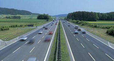 Милијарда евра за автопат во Косово, еден километар чини 12 милиони евра!
