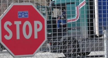Комората на северозападна Македонија бара деблокада на македонско-косовската граница
