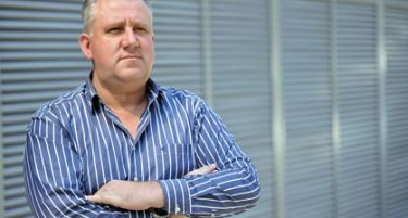 Кекеновски: Мицкоски нека му дослужи на Груевски до крај