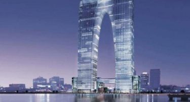 ФОТО: Најсмешниот кинески облакодер…засега