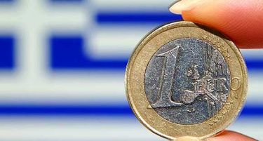 Тајна група од експерти преговара за грчкиот долг