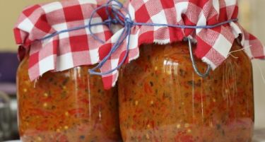 Дождот ќе го поскапи годинешниот ајвар