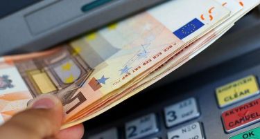 Романски крадци пустош прават на банкоматите во Британија