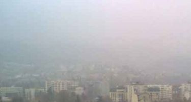 Алармантно: Екстремно загаден воздух вечерва во Скопје