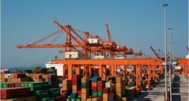 Поморскиот транспорт, надеж за грчката економија