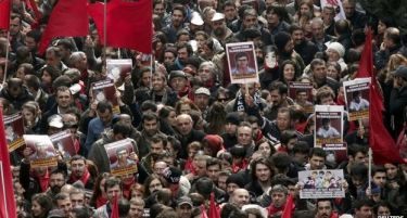 Турција пак врие – Ердоган со солзавец и водени топови против демонстрантите