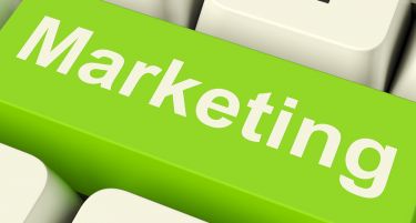 Какви плати земаат вработените во маркетингот?