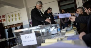 Крвави локални избори во Турција – осум лица се убиени!
