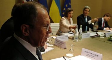 Лавров и Кери склучија договор пред очите на Брисел – кој ќе го спрoведува?