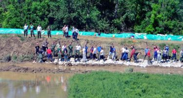 Тридневна жалост во Србија заради жртвите од поплавите