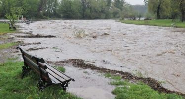 Стабилни критичните точки од поплавените делови во Србија