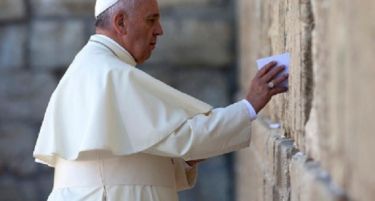 Вистината за ерменскиот геноцид, кој ги скара Папата со Турција