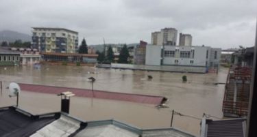 БиХ: Опасност од разместени мини во поплавените делови