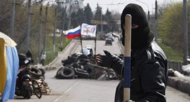 Украина го „чисти“ Славјанск, во војната гинат и невини деца!