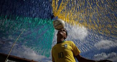 Вака финансиските институции го прогнозираат исходот од фудбалското првенство